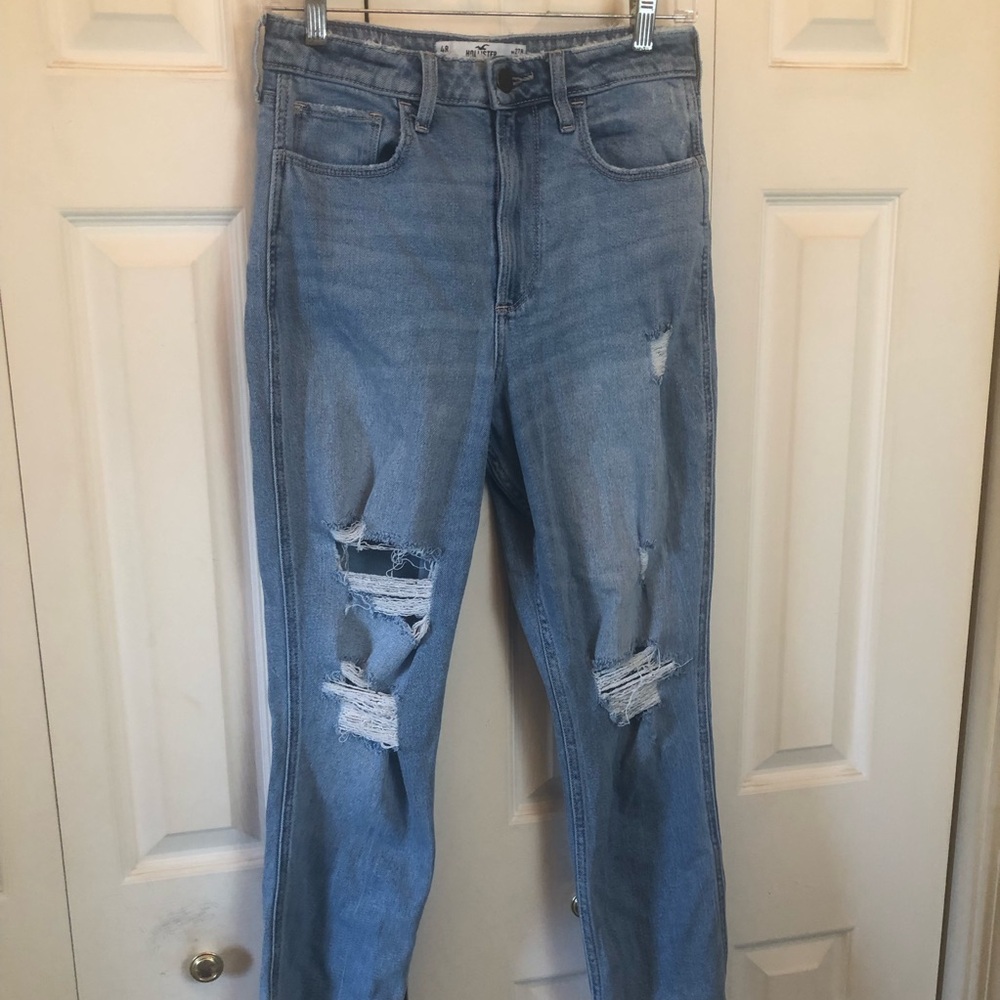 Hollister Distressed Light Wash Straight-Leg Jeans